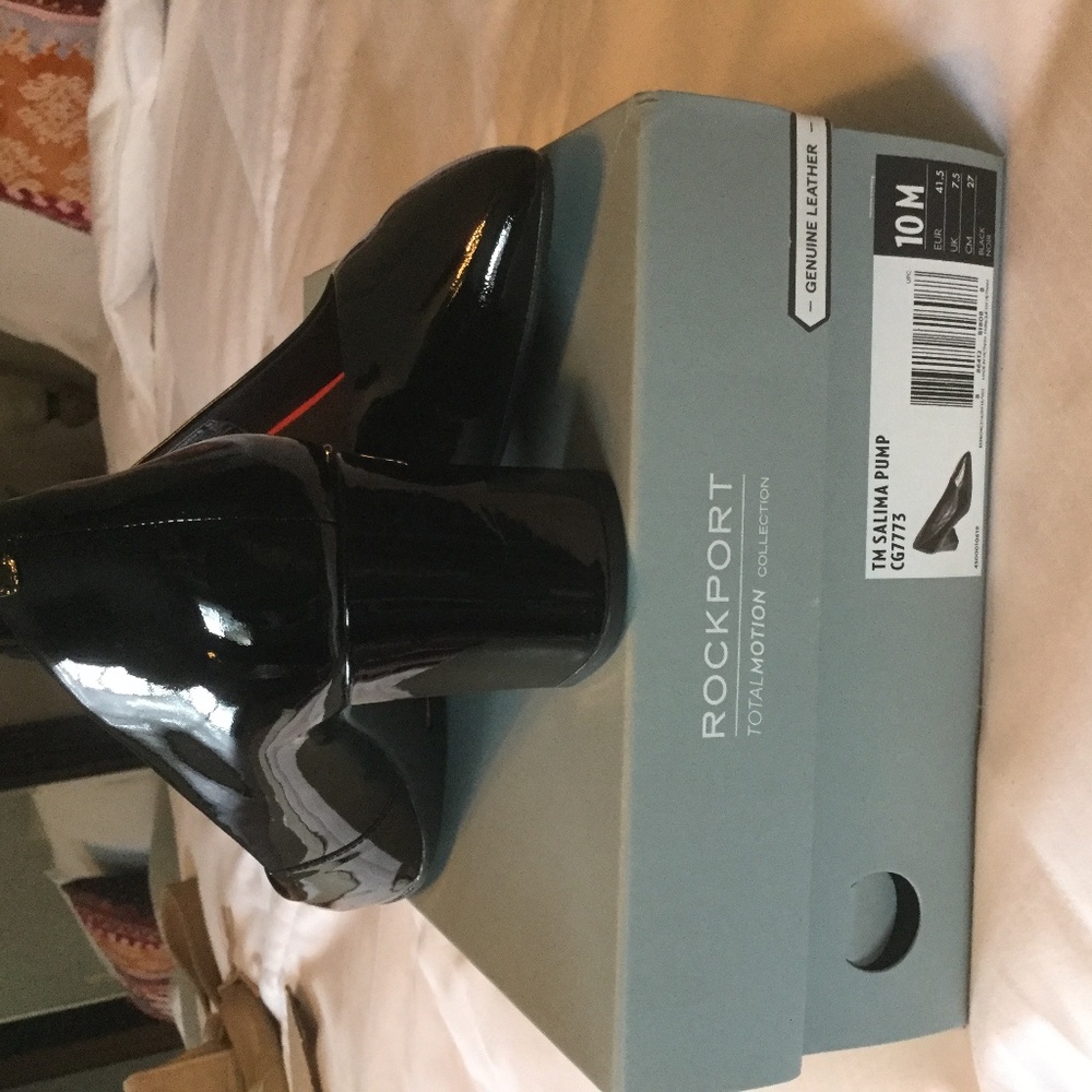 Womens rockport shoes